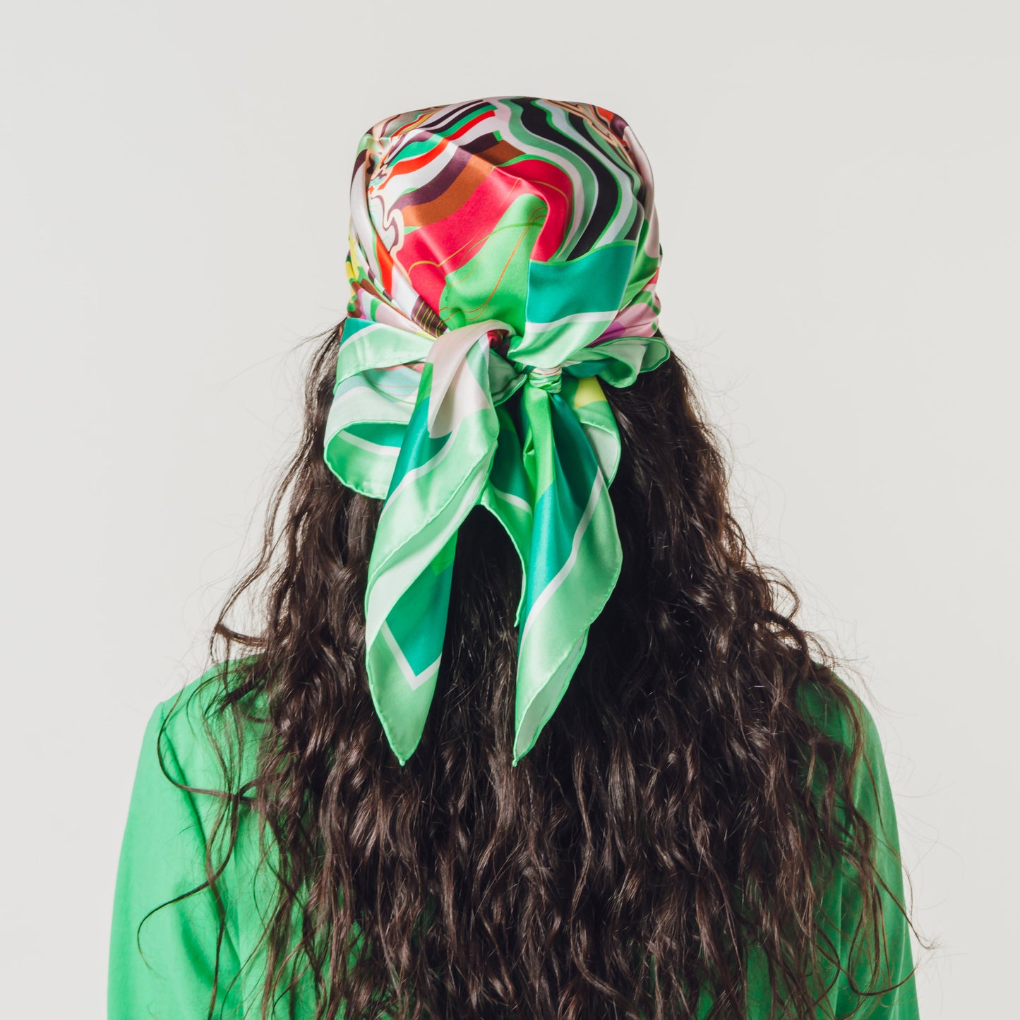 PAÑUELO ROSETON VERDE